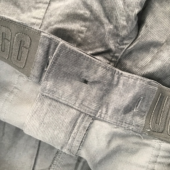 UGG MEN CORDUROY VERNON JOGGERS PANTS - Picture 6 of 9